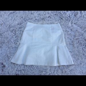 Ann Taylor A-line white polka dot textured skirt